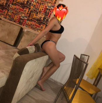 Леночка
